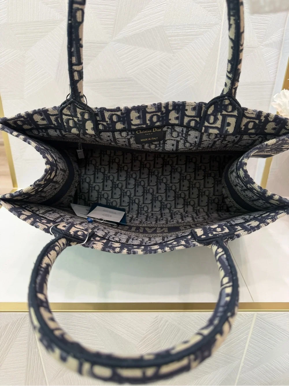 Dior medium book